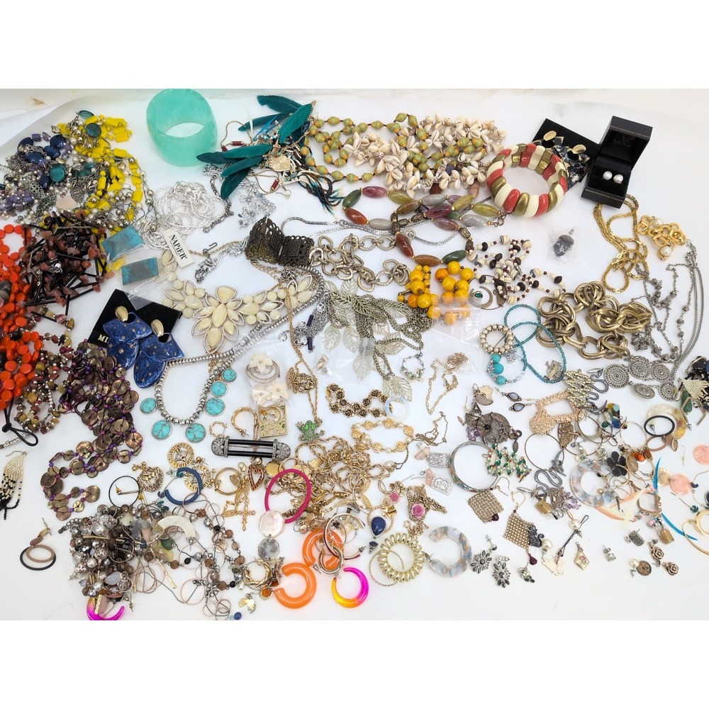 VTG Costume Jewelry Lot 6 LBS Gold Tone Silver Signed 925 GF Napier Avon Estate